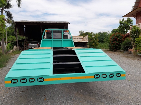 ขาย สิบล้อเทนเลอร์ สองเพลา 10เกียร์ เครื่อง195 ทะเบียนเต็ม หายต่อใหม่ 550000 บาท