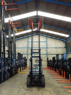 จำหน่าย Forklift TOYOTA 02-8FD30 ใหม่ป้ายแดง จำหน่าย Forklift TOYOTA 02-8FD30 ใหม่ป้ายแดง