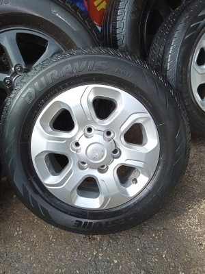 ขอบ16แถมยางบริสโตน215/65/16ปี16*3เส้นปึ10*1