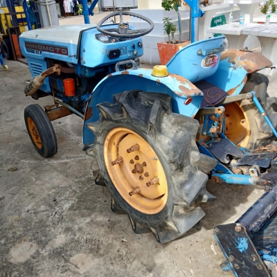 รถไถนั่งขับ hino moto 14 แรงเก่านอก