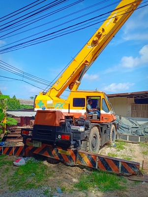 ขายรถเครน 25 ตัน ขายรถเครน 25 ตันเอ็มห้าทาราโน่