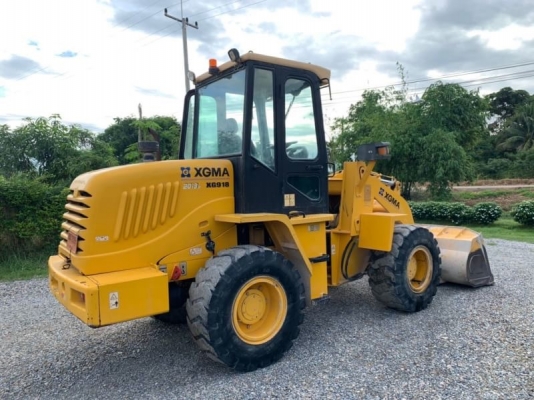 ขาย 355,000 บาท  สนใจ ทักมา  รถตักล้อยาง  XGMA XG9918 สภาพพร้อมใช้ เอกสารทะเบียน อยู่ นครปฐม โทร 0626426323