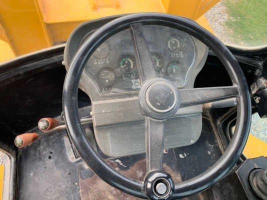 ขาย 355,000 บาท  สนใจ ทักมา  รถตักล้อยาง  XGMA XG9918 สภาพพร้อมใช้ เอกสารทะเบียน อยู่ นครปฐม โทร 0626426323