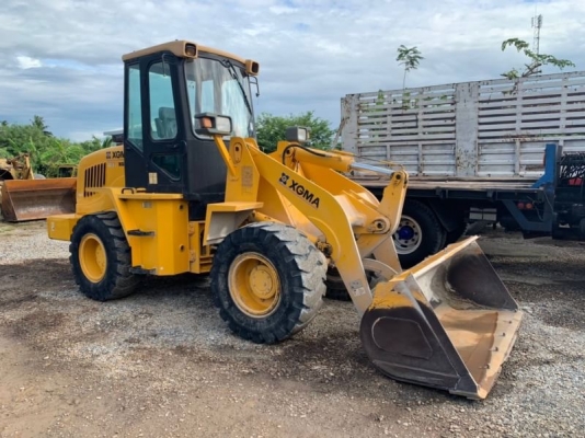 ขาย 355,000 บาท  สนใจ ทักมา  รถตักล้อยาง  XGMA XG9918 สภาพพร้อมใช้ เอกสารทะเบียน อยู่ นครปฐม โทร 0626426323