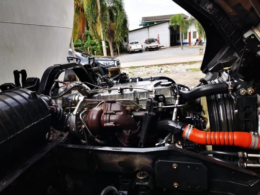 FTR240ปี57 รถบรรทุกอารหารสัตว์10ล้อ2เพลา ไมล์ 2แสนต้นๆ เดิมๆครับอุปกรณ์พร้อมใช้งาน