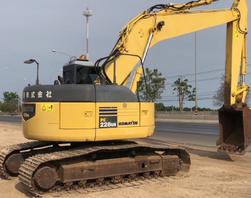 ขายรถขุด KOMATSU PC228US-3 (รุ่น 7) ปี 2008 นำเข้าเองจากญี่ปุ่น สภาพสวยพร้อมใช้ มีVDOการทำงานครับ