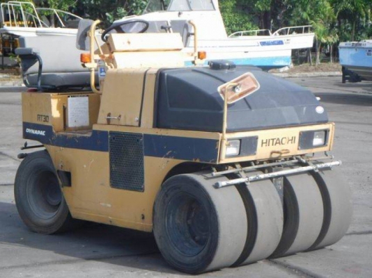 @155,000บาท.รถบด.ไดนาแพคขนาด3ตันหน้ายางหลังยางระบบทำงานดีเป็นรถนอกเพื่งนำเข้ามายังไม่เคยใช้งานในไทยเลยเครื่องดีเซล3สูบมีระบบปล่อยน้ำปล่อยน้ำมันเอกสารนำเข้า  สนใจโทรหากันที่ 081-989-1989  หรั่งครับ