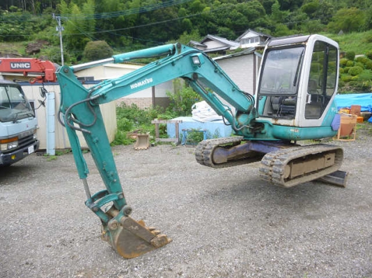 รถขุด KOMATSU : PC40-7E