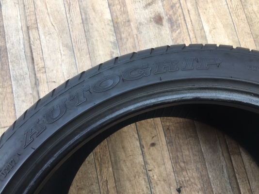265-35-18 ยาง Autogrip ปี 17 2 เส้น 1800 ยางสวยไม่บวมดอกยางเหลือเยอะเอาไปวิ่งกันใด้อีกยาวค่ะ ราคาพร้ 265-35-18 ยาง Autogrip ปี 17 2 เส้น 1800 ยางสวยไม่บวมดอกยางเหลือเยอะเอาไปวิ่งกันใด้อีกยาวค่ะ ราคาพร้
