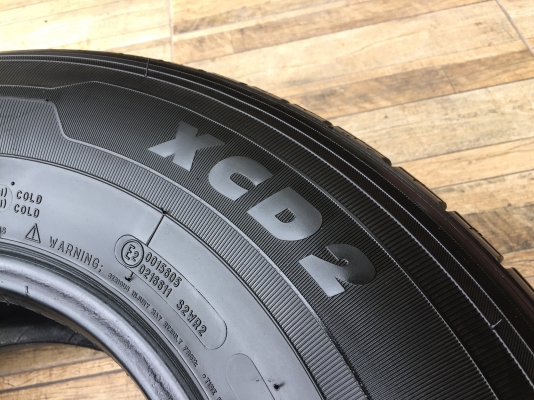 225-75-14 ปี 17 ยาง MICHELIN XCD 2 เส้น 1900 ยางสวยไม่บวมไม่กินข้างดอกยางเหลือเยอะเอาไปวิ่งกันใด้อีก