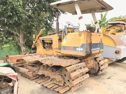 ขายด่วนแทรกเตอร์KOMATSU D20PL-6 พร้อมใช้งาน