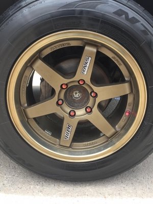 TE37 ขอบ 18 กว้าง9.5 10.5 พร้อมยาง NITTO 420  265-60-18 ยาง ปี14 3 ปี13 1 ราคา 12500 ล้อสวยไม่มีดุ้งไม่มีเบียดไม่ซ่อมสีเดิมยางไม่บวมไม่กินข้าง ดอกยางเหลือเยอะเอาไปวิ่งกันใด้อีกยาว ราคานี้ขายขาดไม่รับเทิน ร้านอยู่กระทุ่มแบน  ### ราคาไม่รวมส่ง ต่างจังหวัดส่