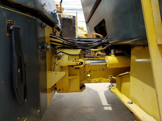 ใหม่พึ่งถึงไทย รถบด 11 ตัน BOMAG BW202ADS นำเข้าจาก USA แท้ 100 สภาพสวย ไม่เคยใช้งานในไทย