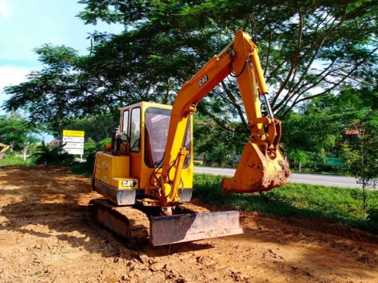 มี VDO ให้ชม.CAT 30 ปั้มนาชิ คอลโทรลสั้น แอร์พร้อม เอกสารอินวอย ราคา 200,000