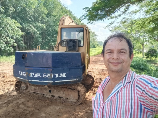 ขายKOMATSU PC60-5 มีหัวคีปพร้อมบุ้งกี๋ แอร์พร้อมราคา 350,000 ขายKOMATSU PC60-5 มีหัวคีปพร้อมบุ้งกี๋ แอร์พร้อมราคา 350,000