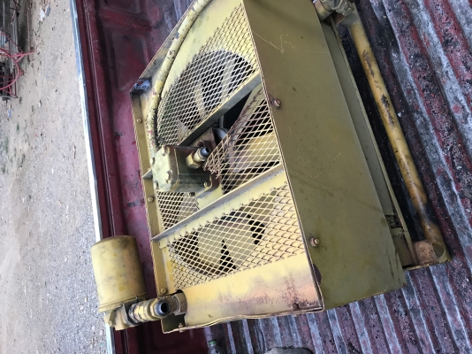 ขายออยคูเลอร์ไฮดรอลิก. เก่าญี่ปุ่น สวยๆพร้อมใช้งาน