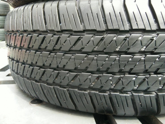 ขายยาง265/60R18 บริดจสโตน ปี18 ดอกยางสดมากหนาเต็มสวยทุกเส้นไม่มีกินข้างไม่มีปะใช้งานกันยาวๆคุ้มสุดๆ 