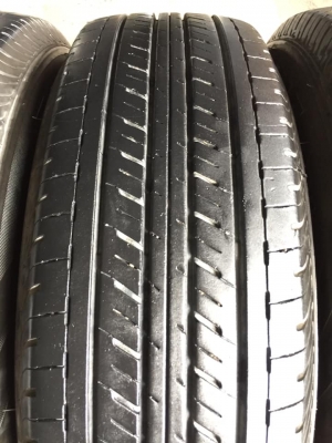 ล้ออีซูซุ15+บริสโตน215/70/15ปี19 ถอดป้ายแดง ใช้งานไปพันโล ดอกยางเต็มๆ สนใจสอบถามได้ครับ