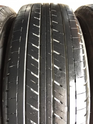 ล้ออีซูซุ15+บริสโตน215/70/15ปี19 ถอดป้ายแดง ใช้งานไปพันโล ดอกยางเต็มๆ สนใจสอบถามได้ครับ