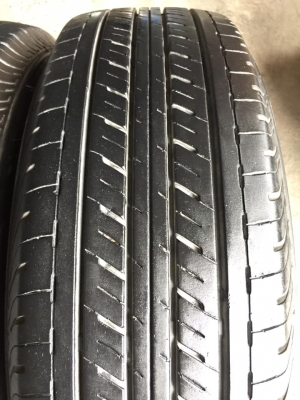 ล้ออีซูซุ15+บริสโตน215/70/15ปี19 ถอดป้ายแดง ใช้งานไปพันโล ดอกยางเต็มๆ สนใจสอบถามได้ครับ