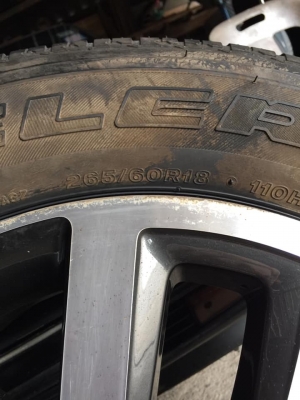 ล้ออ่ะไหล่โตโยต้า18+บริสโตน.265/60/18ปี15 ไม่เคยใช้งาน ราคา2900บ.สนใจถามได้ครับ