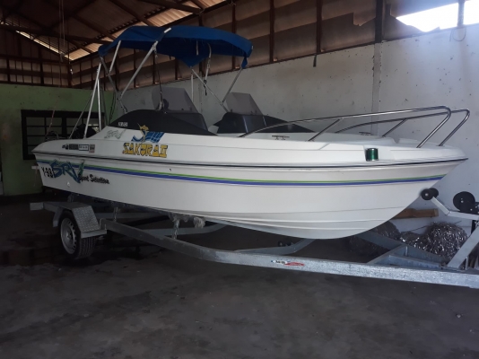 เรือตกปลา Yamaha SRV20F ((เรือเปล่าๆ)) ไม่รวมเทเลอร์