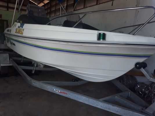 เรือตกปลา Yamaha SRV20F ((เรือเปล่าๆ)) ไม่รวมเทเลอร์ เรือตกปลา Yamaha SRV20F ((เรือเปล่าๆ)) ไม่รวมเทเลอร์