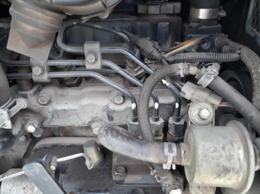 เครนขาแมลงมุม UNIC URW375CD-RSA ยกได้ 2.93 ตัน มือสองญี่ปุ่น