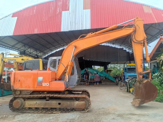 ขายจ้า..HITACHI EX120-5 เก่านอกแท้  เดิมๆๆ  มีลายแย๊ก ใช้งานมา 6,xxx ชั่วโมง  สภาพสวย พร้อมใช้ โทร 089-3818694 จ๊อย
