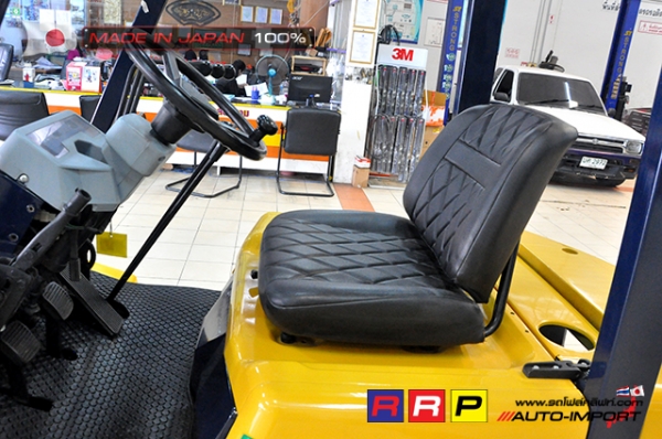 ขายรถโฟล์คลิฟท์มือสอง KOMATSU รุ่น FD15-15-312080 นำเข้าจากประเทศญี่ปุ่น 100\% ไม่เคยใช้งานในไทย