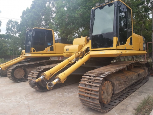 รถขุดมือสองKomatsu รุ่นใหม่ PC450LC-8 ปี2016  ราคาคันละ3,990,000บาท พร้อมขาย2คัน