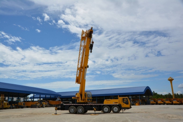 รถเครน ขนาด 50 ตัน รถเครน ขนาด 50 ตัน