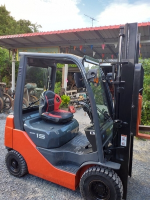 ขายโฟคลิฟ 1.5 ตัน ดีเซล ขายโฟคลิฟ 1.5 ตัน ดีเซล