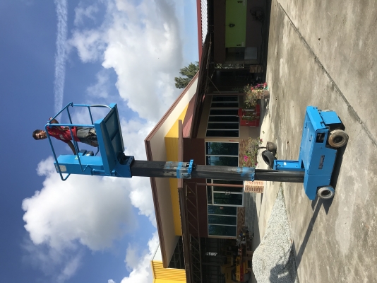 ขายรถกระเช้าไฟฟ้าสูง4เมตรรถนอกนำเข้า สภาพพร้อมใช้งาน0818302909จิรโรจน์ Line: Jiraroj2909