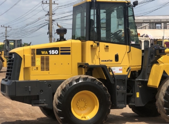 ขายรถตักล้อยาง KOMATSU WA150-5 แขนยาวพิเศษ นำเข้าเองจากญี่ปุ่น สภาพสวยพร้อมใช้ มีVDOการทำงานครับ