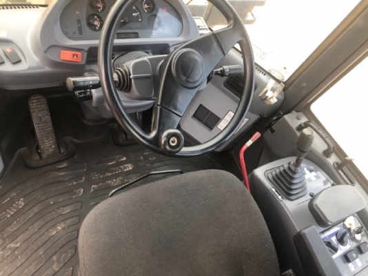 ขายรถตักล้อยาง KOMATSU WA150-5 แขนยาวพิเศษ นำเข้าเองจากญี่ปุ่น สภาพสวยพร้อมใช้ มีVDOการทำงานครับ