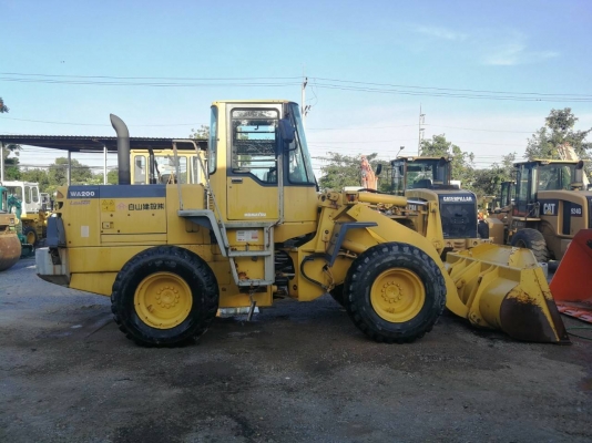ขาย รถตักล้อยาง KOMATSU WA 200-3 นำเข้าจากญี่ปุ่นโดยตรง โทร.090-986-2521 อ๊อบ
