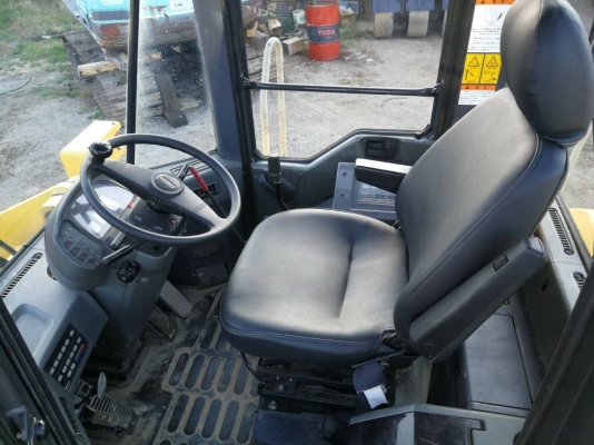 ขาย รถตักล้อยาง KOMATSU WA 200-3 นำเข้าจากญี่ปุ่นโดยตรง โทร.090-986-2521 อ๊อบ