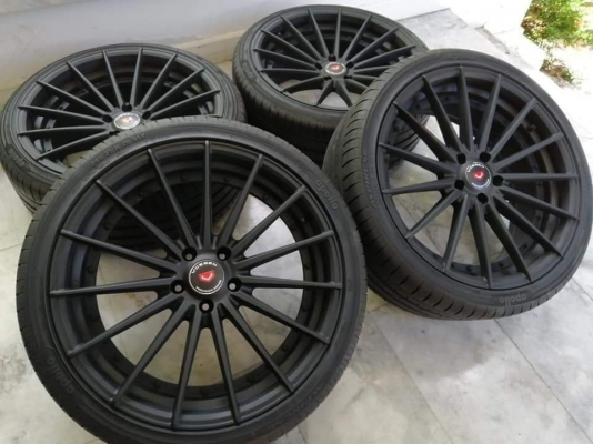 ล้อVossen ขอบ20 สภาพสวย ไม่มีซ่อม ราคาไม่แพง