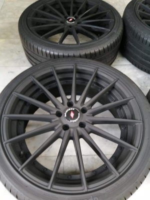 ล้อVossen ขอบ20 สภาพสวย ไม่มีซ่อม ราคาไม่แพง