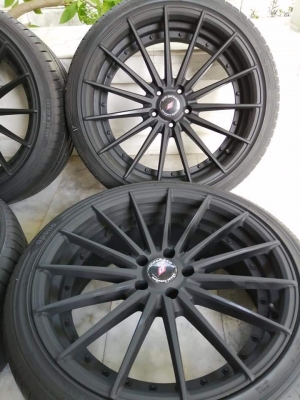 ล้อVossen ขอบ20 สภาพสวย ไม่มีซ่อม ราคาไม่แพง