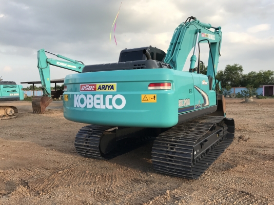 ขายKOBELCO SK200-8 Super-XM (รุ่นสุดท้าย)4600 ชั่วโมง สภาพสวยมาก สนใจติดต่อ 081-4283210