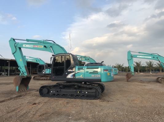ขายKOBELCO SK200-8 Super-XM (รุ่นสุดท้าย)4600 ชั่วโมง สภาพสวยมาก สนใจติดต่อ 081-4283210