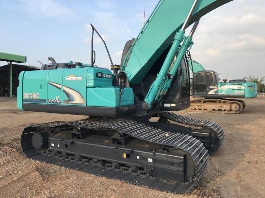 ขายKOBELCO SK200-8 Super-XM (รุ่นสุดท้าย)4600 ชั่วโมง สภาพสวยมาก สนใจติดต่อ 081-4283210