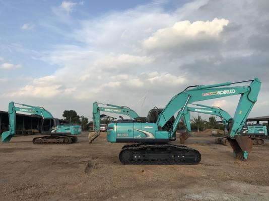 ขายKOBELCO SK200-8 Super-XM (รุ่นสุดท้าย)4600 ชั่วโมง สภาพสวยมาก สนใจติดต่อ 081-4283210