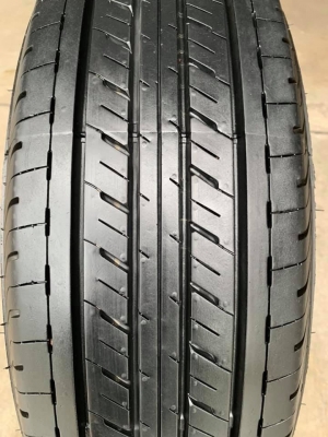 ยางป้ายแดง 215-70-16 Bridgestone ปี 19 ดอกเต็มๆ ตุ่มเป้งๆทุกเส้น
