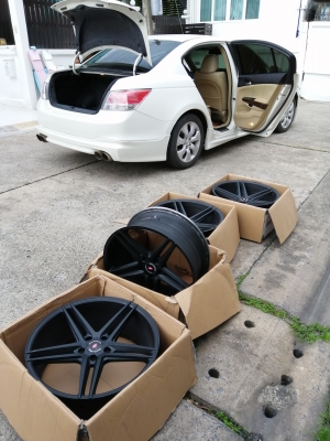 ล้อ inforged 20 สภาพสวย ไม่มีซ่อม ราคาไม่แพง