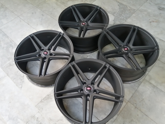 ล้อ inforged 20 สภาพสวย ไม่มีซ่อม ราคาไม่แพง