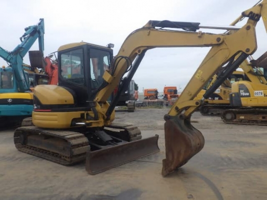 ขายจ้า..CATERPILLAR. 304CR เก่านอกแท้  เดิมๆๆ  สภาพสวย  3xxxชั่วโมง  พร้อมใช้  โทร 089-3818694จ๊อย