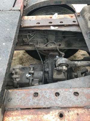 รถ10ล้อหัวลากยี่ห้อ ISUZU  รุ่น FXZ23KFY  240 แรงม้า  จดทะเบียนปี 2536
